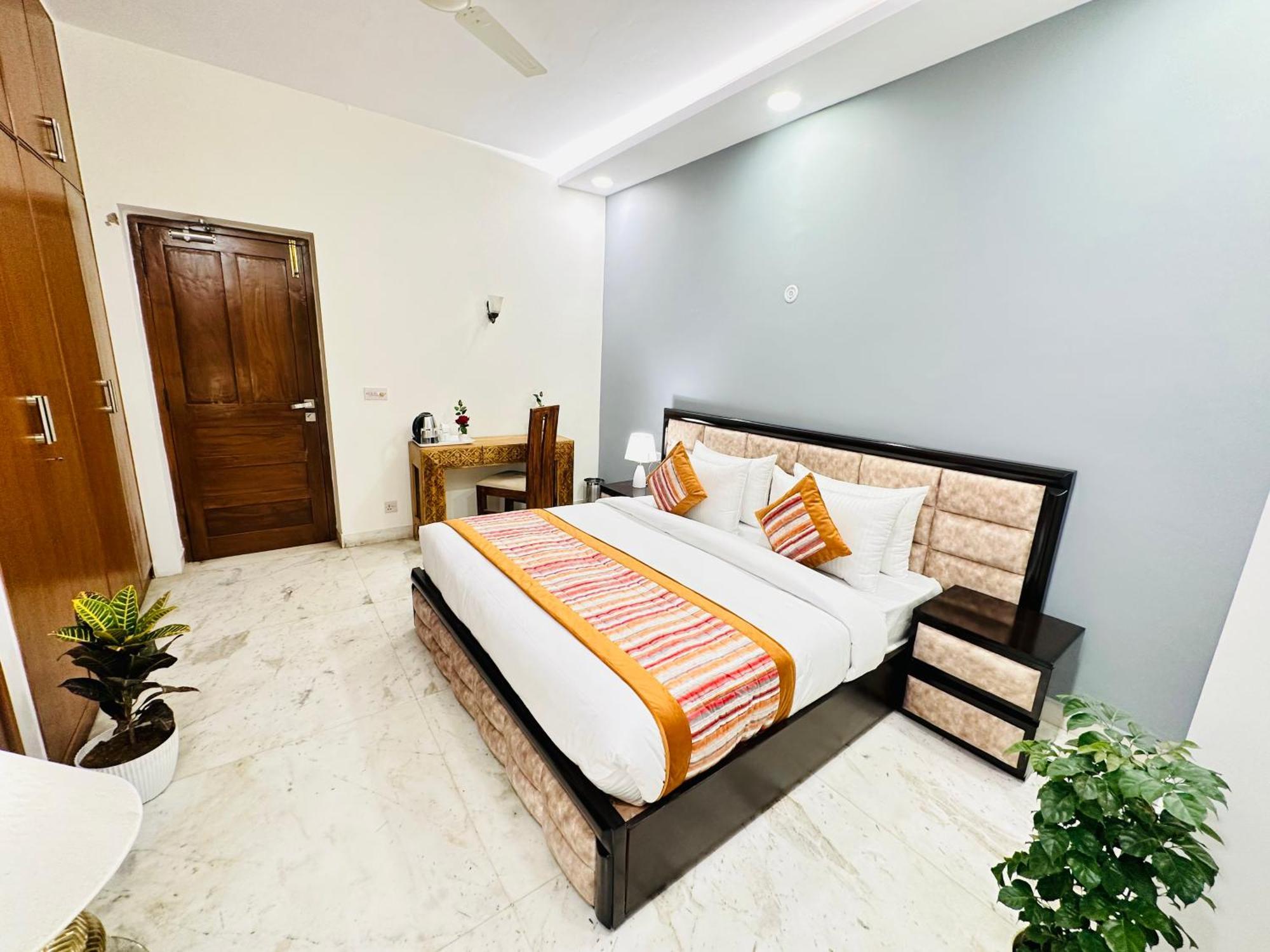 Hotel Grove Residency Hauz Khas New Delhi Couple Friendly Exterior foto